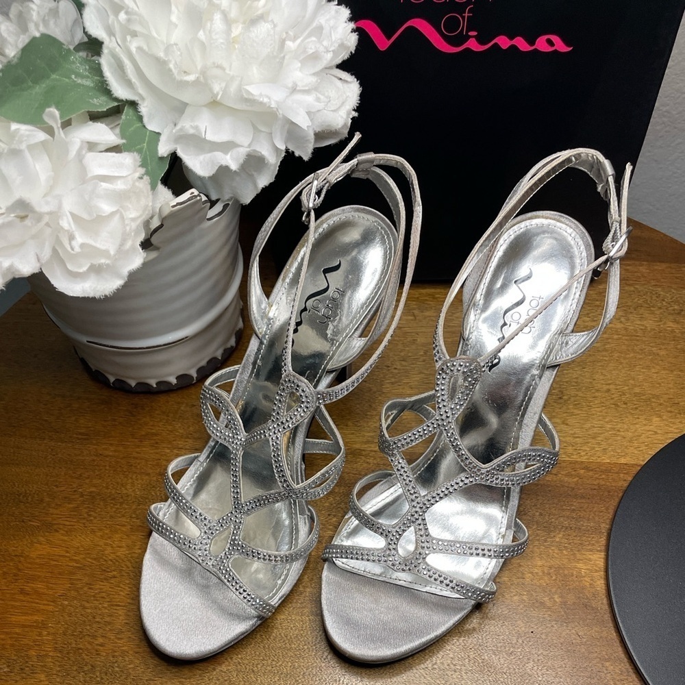 Touch of Nina satin and crystal Metallic Strappy Heels worn once Sz 9.5 with box - Picture 7 of 11